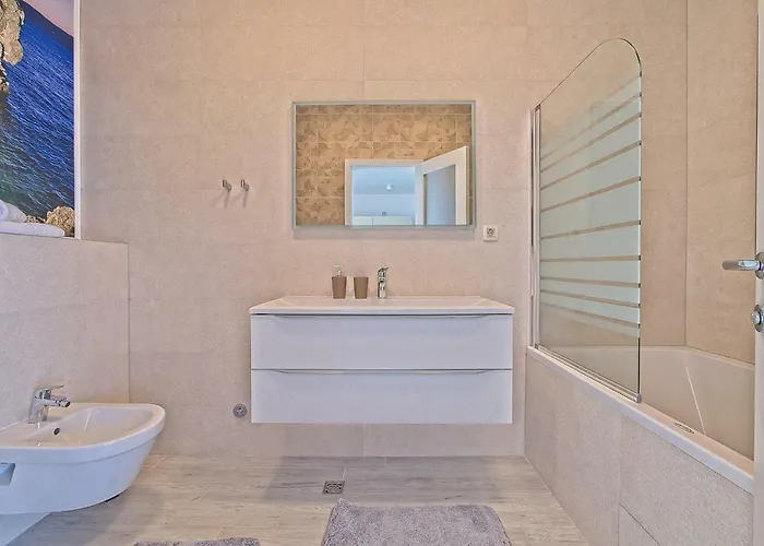 فيلة Ulika ماكارسكا